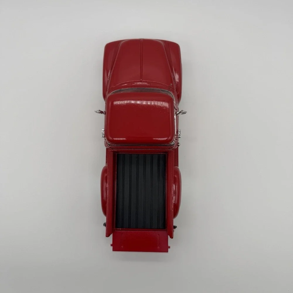 Red 1956 Ford F-100 Pickup Truck 1/24 Scale